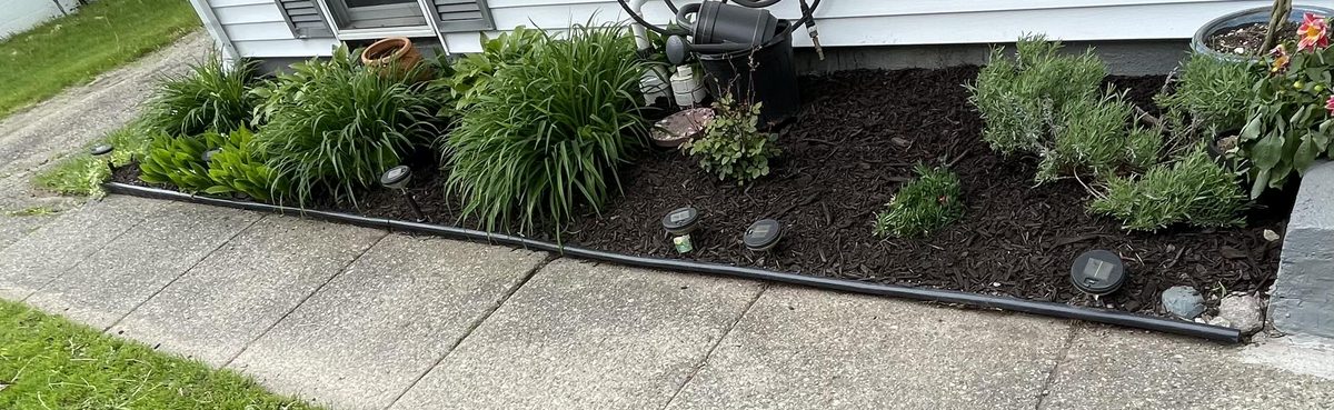 Tidy garden bed maintenance in Clinton, Michigan